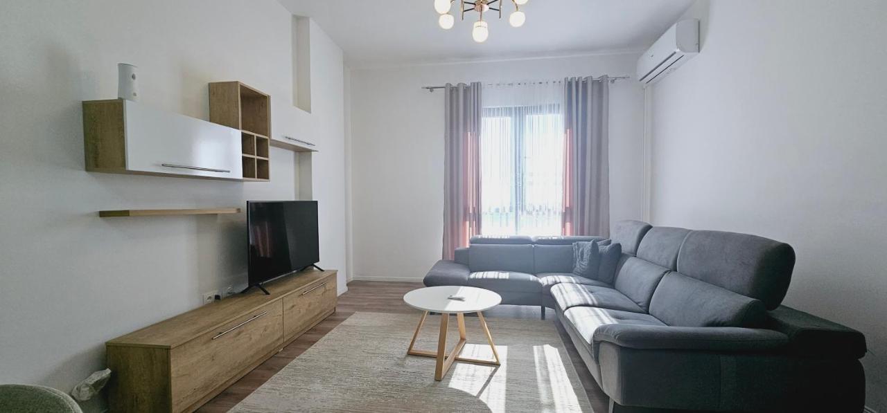 Appartement Myhouse At 21 Dhjetori à Tirana Extérieur photo